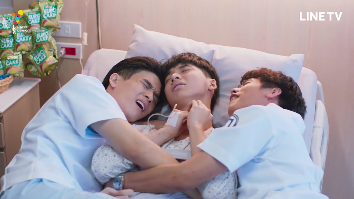 Olyju_'s tweet photo. นี่มันแก๊งสัตว์ทะเลไง🐢🦈🐬 ถ้าขาดไปคนนึงก็ไม่ใช่แก๊งสิ่😭ทำไมต้องให้หมอเต่าตายด้วยทำม้ายยยยย~~
#รักฉุดใจนายฉุกเฉิน
#รักฉุดใจนายฉุกเฉินEP15 https://t.co/EvO0PH9Pl0