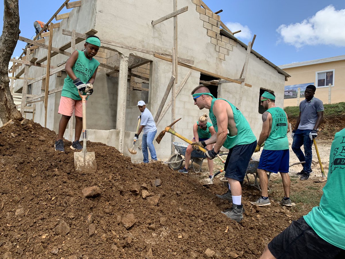 drmissionteam's tweet photo. The Fall 2019 DR Mission is on their way to La Romana! They will be running daily Med clinics, building a home in Batey La Papita, and showing His love to our brothers and sisters in the DR.
Please pray for them during this week in La Romana!
#DRMT19 #drmissionteam https://t.co/lYr4C1UA2l