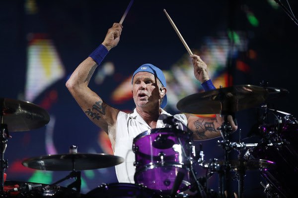 Happy 58th birthday to my favorite drummer, Chad Smith!  