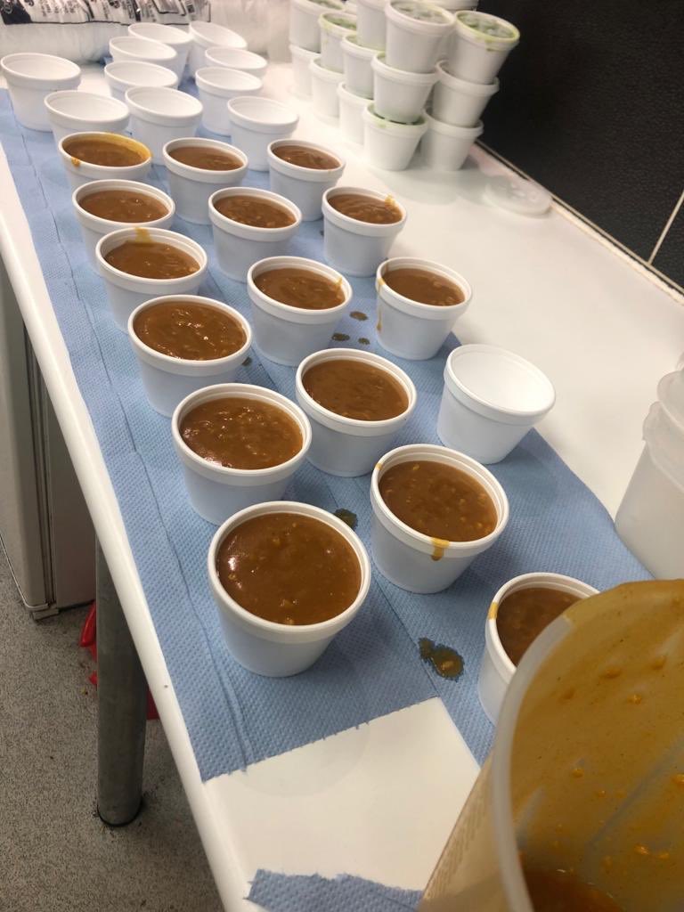 MiddletonFrying's tweet photo. Introducing #SmoothandSpicy #CurrySauce into another shop in the South East of England #LiquidGold #Middletons #FishandChips #BetterBatter #BetterCurrySauce #Fryday https://t.co/iQIray15wM