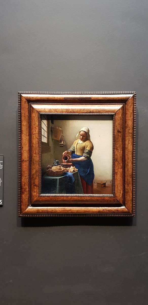 Mr_Matsangouras's tweet photo. Vermeer created paintings inspired by everyday life and depicted personal, quiet moments of serenity, harmony and peace @Rijksmuseum @ChiswickSchool #art #dutch #baroque https://t.co/kx8qPM1hwq