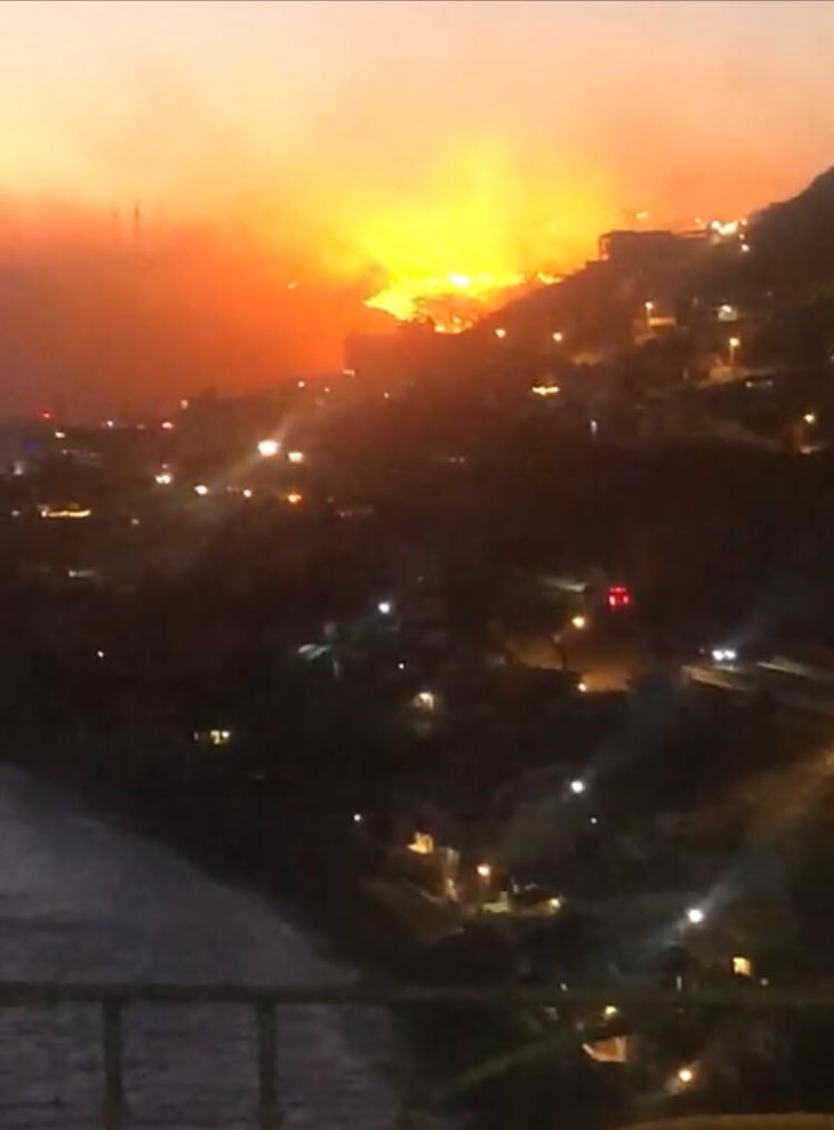 la_caroE's tweet image. Ora, culeros... ¿por qué nadie habla de lo que estamos viviendo acá en Baja California?