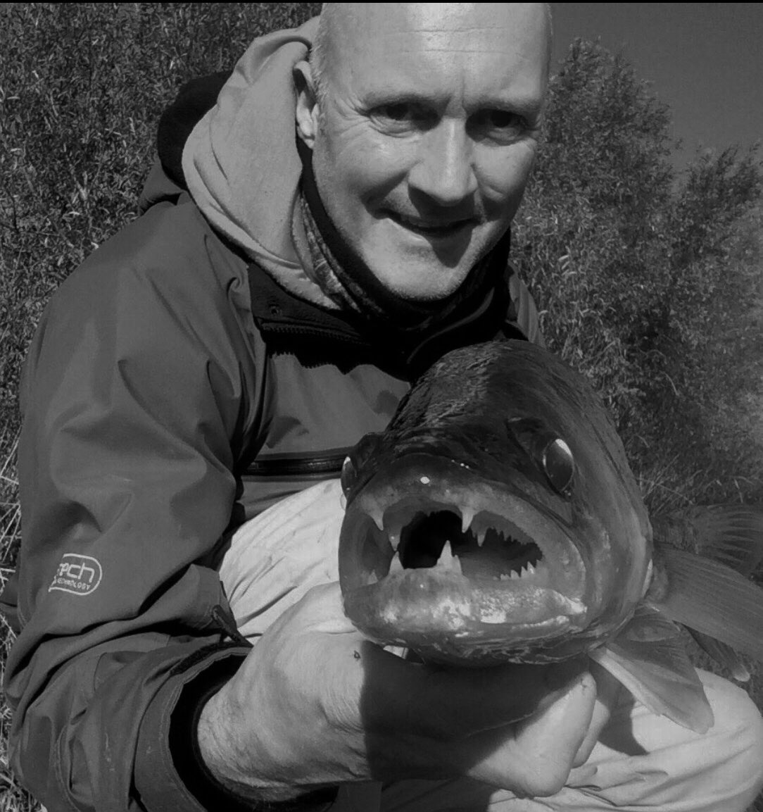 Selfie_Fish's tweet image. Thanks Selfie Fish for taking the picture. #selftake #SelfieFish