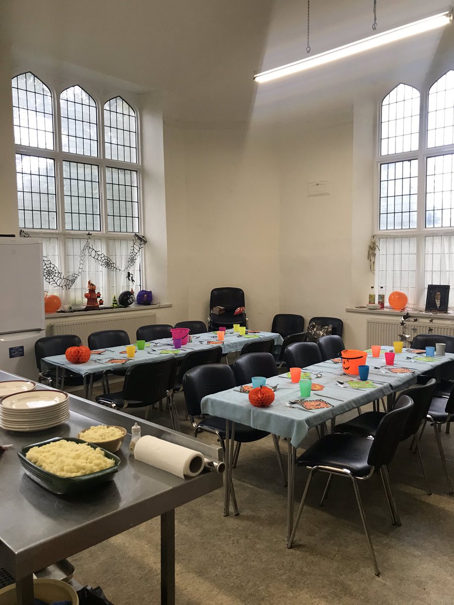 KendalICC's tweet photo. Excitement is mounting for our second #LunchBunch with @kendalpplescafe and a special guest https://t.co/JAayeZEkIi