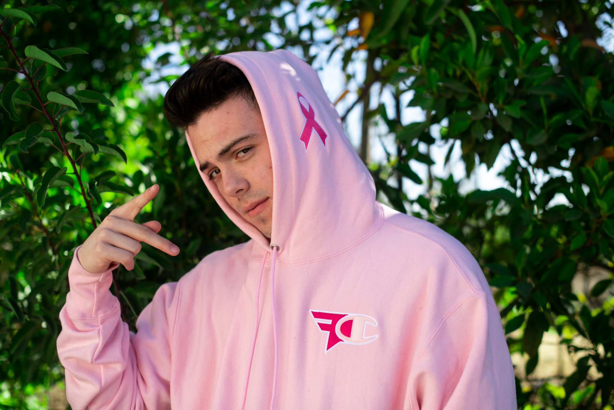 Faze clan pink champion hoodie hotsell