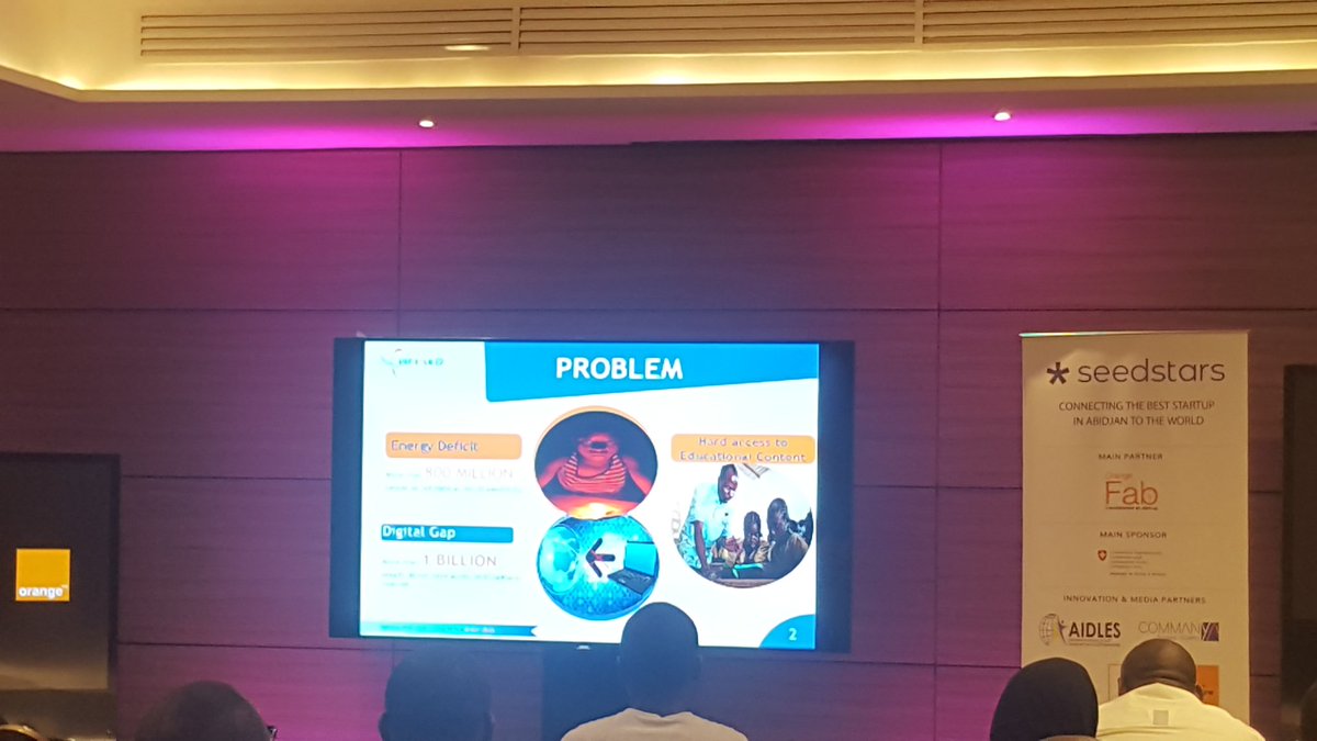 CI_Orange's tweet image. Projet 4: Lifi-Led

Lifi-Led propose des ampoules qui permettent d’avoir la lumière ainsi qu&apos;un accès à internet.
#OpérateurDigitalEngagé
#DemoDayOrangeFab 
#SSW19Abidjan19