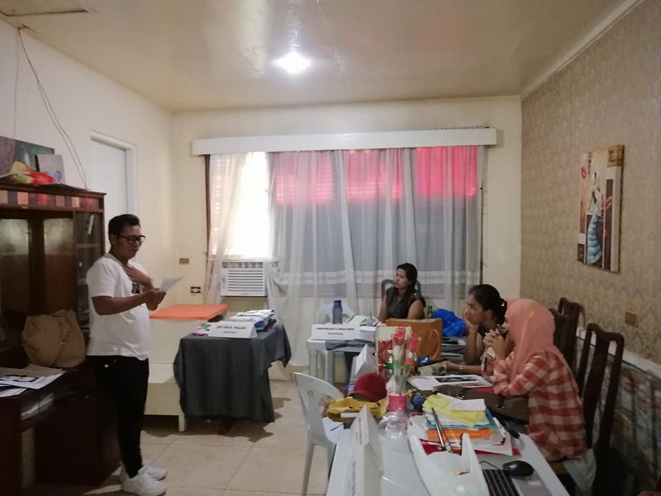 pylp1619's tweet photo. PYLP Adult Leader Alum, Jay Sakar, organized an info session for aspiring Adult Leaders Applicants in Basilan.  This is the PYLP SPIRIT!
#PYLP17
#PYLPAdultLeaders
#BASILAN
#ILeadForMindaNOW https://t.co/vIGTkp7vKk