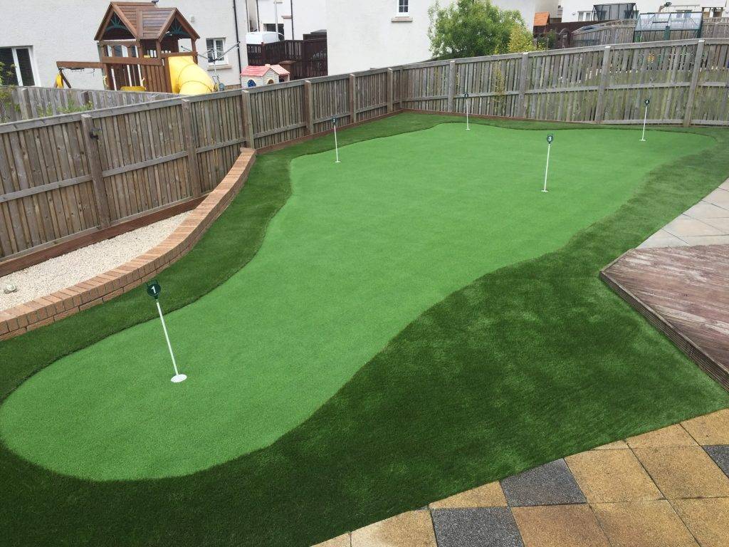 forevergrass's tweet photo. Do you enjoy #golf. Do you know a #golfnut. Want to keep improving all year round. "GOLF IN YOUR GARDEN" by #Forevergrass.
Share or tag a #golfnut. https://t.co/L9uPI014MM