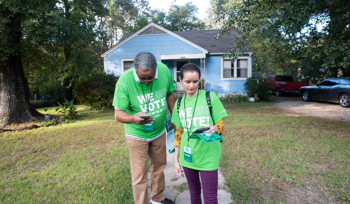 JxnFreePress's tweet photo. OPINION: A voter-registration deadline a month before Election Day is a vestige of the past and often reduces the size of the eligible voter population for a particular election. Other southern states have eased access to the ballot box in a range of ways. https://t.co/sMcyChA46j https://t.co/ICmfWC0pM8