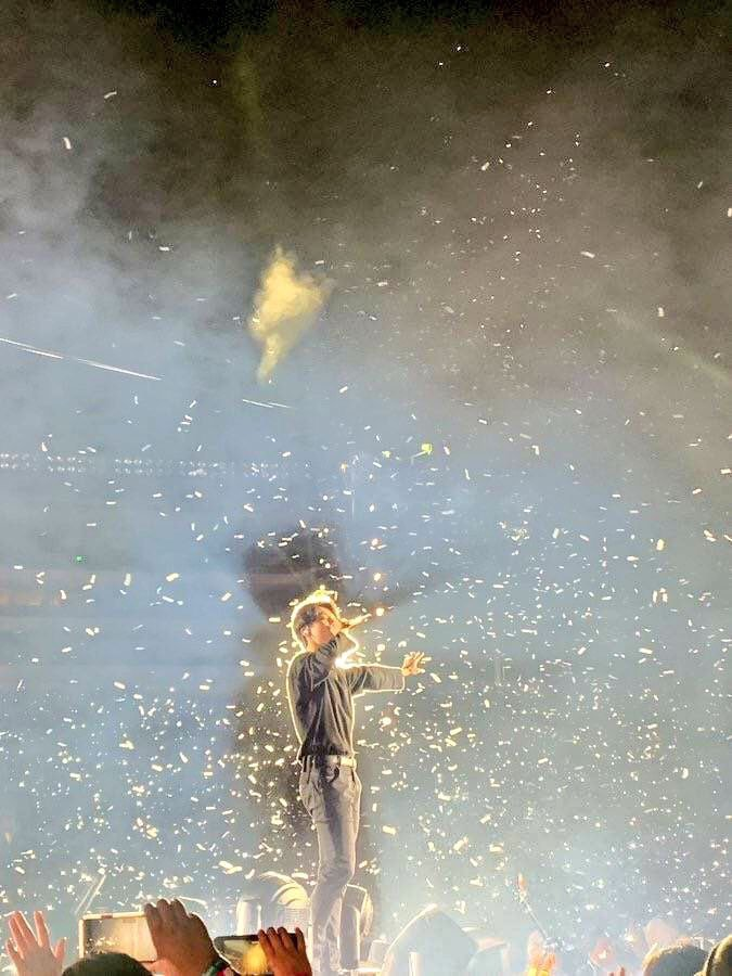 hobisunofmylife's tweet photo. "E mesmo quando isso tudo tiver acabado, a forma como vocês mexeram com o meu coração jamais será esquecida. Eu estou muito melhor agora! Eu agradeço muito e realmente amo muito vocês, todos. Obrigado!"
5 meses💚💛

#rememberBArmy #BTSinBrazil 
#MAMAVOTE #BTS @BTS_twt https://t.co/7hBpg1Eo5L