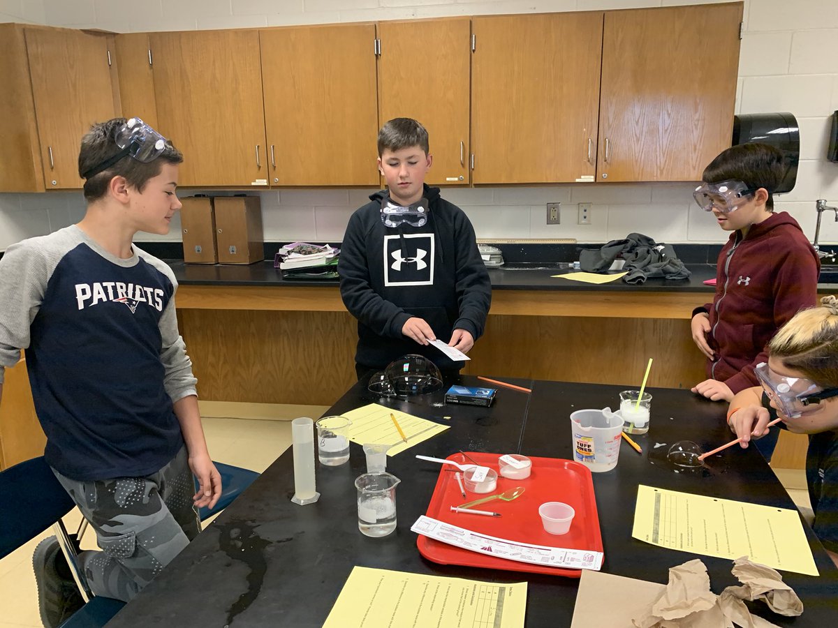 DmsWolves's tweet image. Bubble Lab #dmsrocks