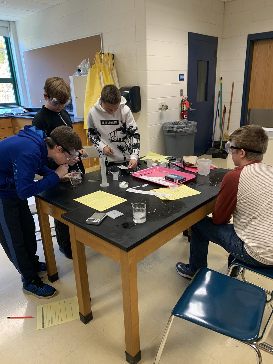 DmsWolves's tweet image. Bubble Lab #dmsrocks