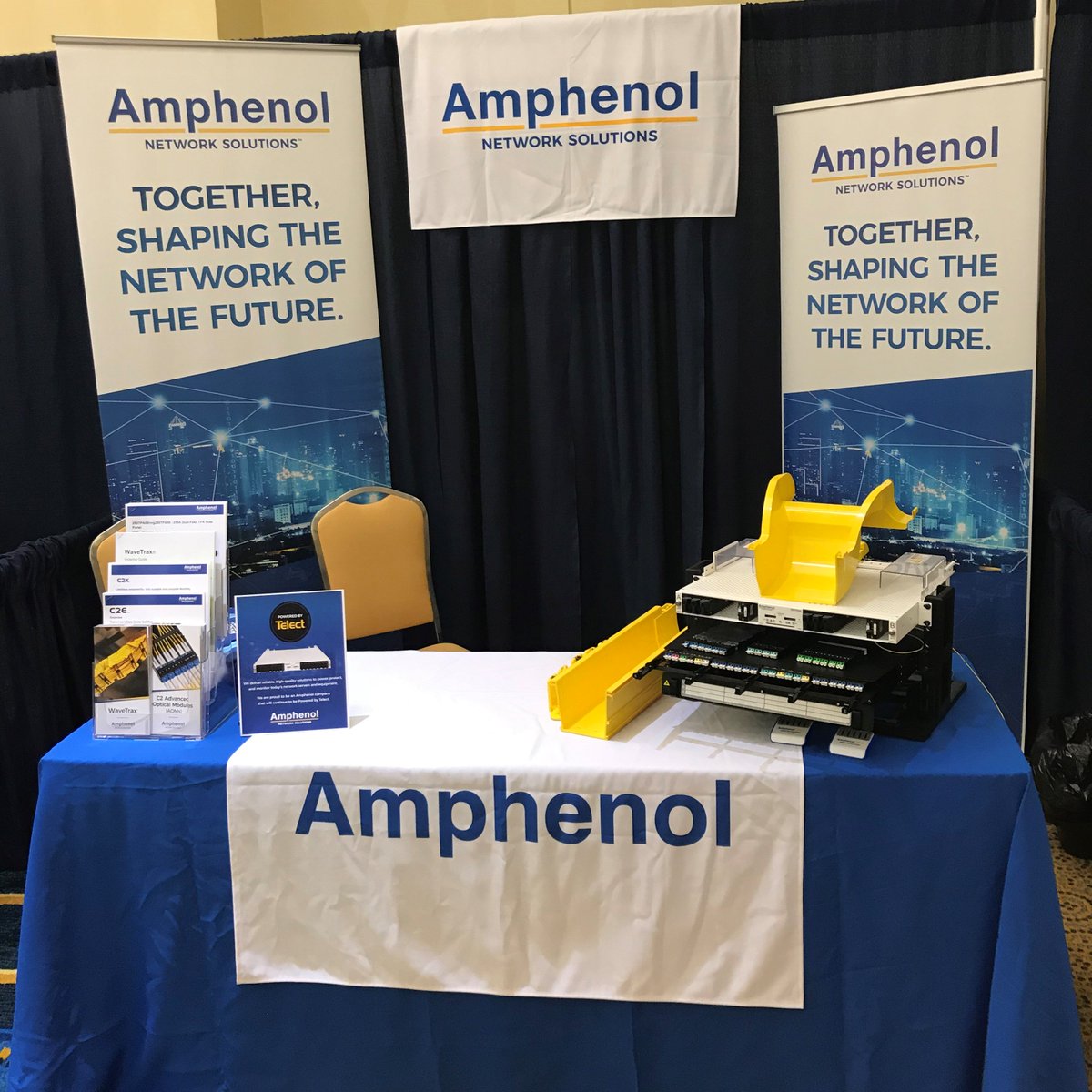 AmphenolNS's tweet image. We're in Canada! Today we're with our distribution partner, @Anixter, for their 15th Annual Showcase! Stop by or check out our website to see how we can meet the needs of your most challenging infrastructure projects. 
amphenol-ns.com
#ThinkFiber