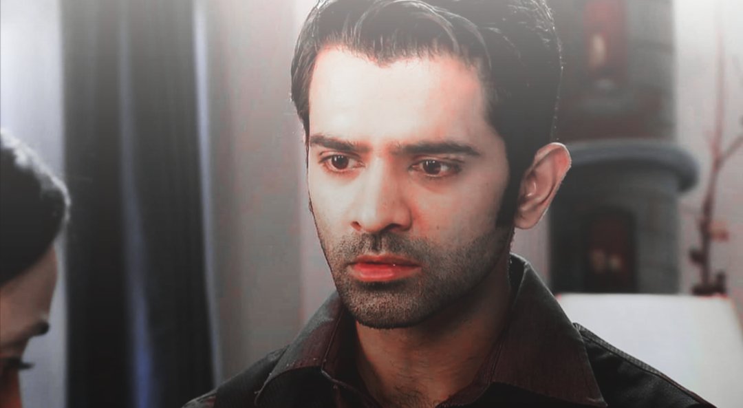 "Aap Hume Ye Anguthi Nhi Pehna Sakte""Ye Humari Sagai Ki Anguthi Hai"The scene which totally belonged to Arnav and made me a fan of BARUN SOBTI - "The Actor" His eyes >>>> #BarunSobti  #SanayaIrani  #IPKKND  #Arshi