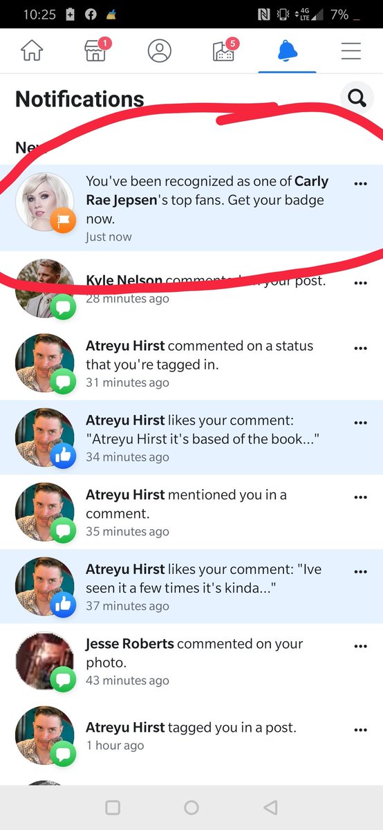 117Magikarp's tweet image. After being in the hospital for 12 hours and getting stiches this is the best thing about today 😁 @carlyraejepsen