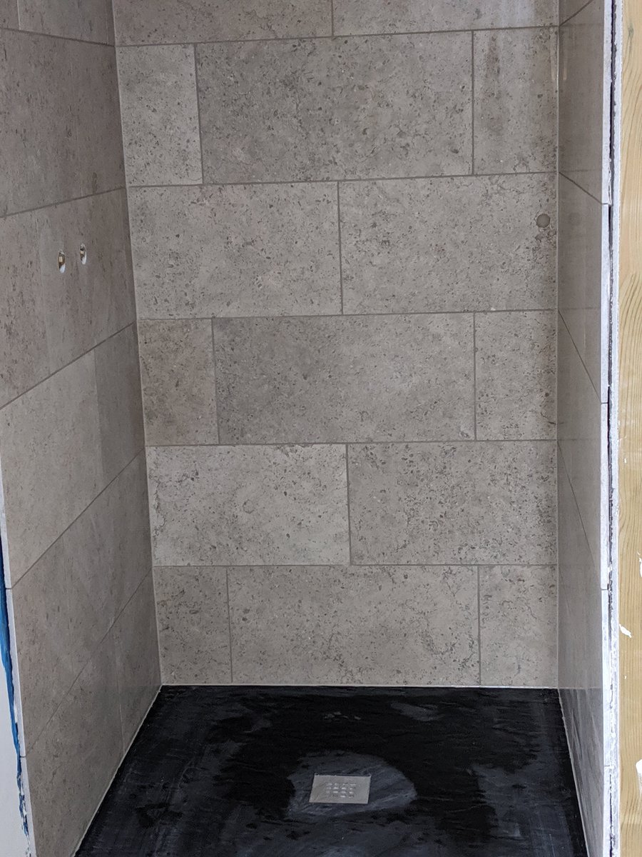 Oxfordshire Tiling On Twitter Lovely Bathroom Finished Today In