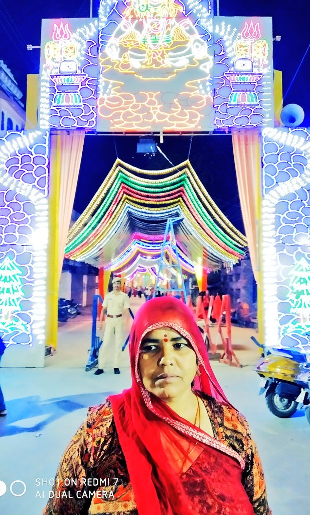 DChoudharani's tweet photo. Beautiful colourful evening with Udaipur. #festival #dhanteraswishes #laxmitemple #lakecity #culture #rajasthan #IncredibleIndia https://t.co/Eufb0A0dL8
