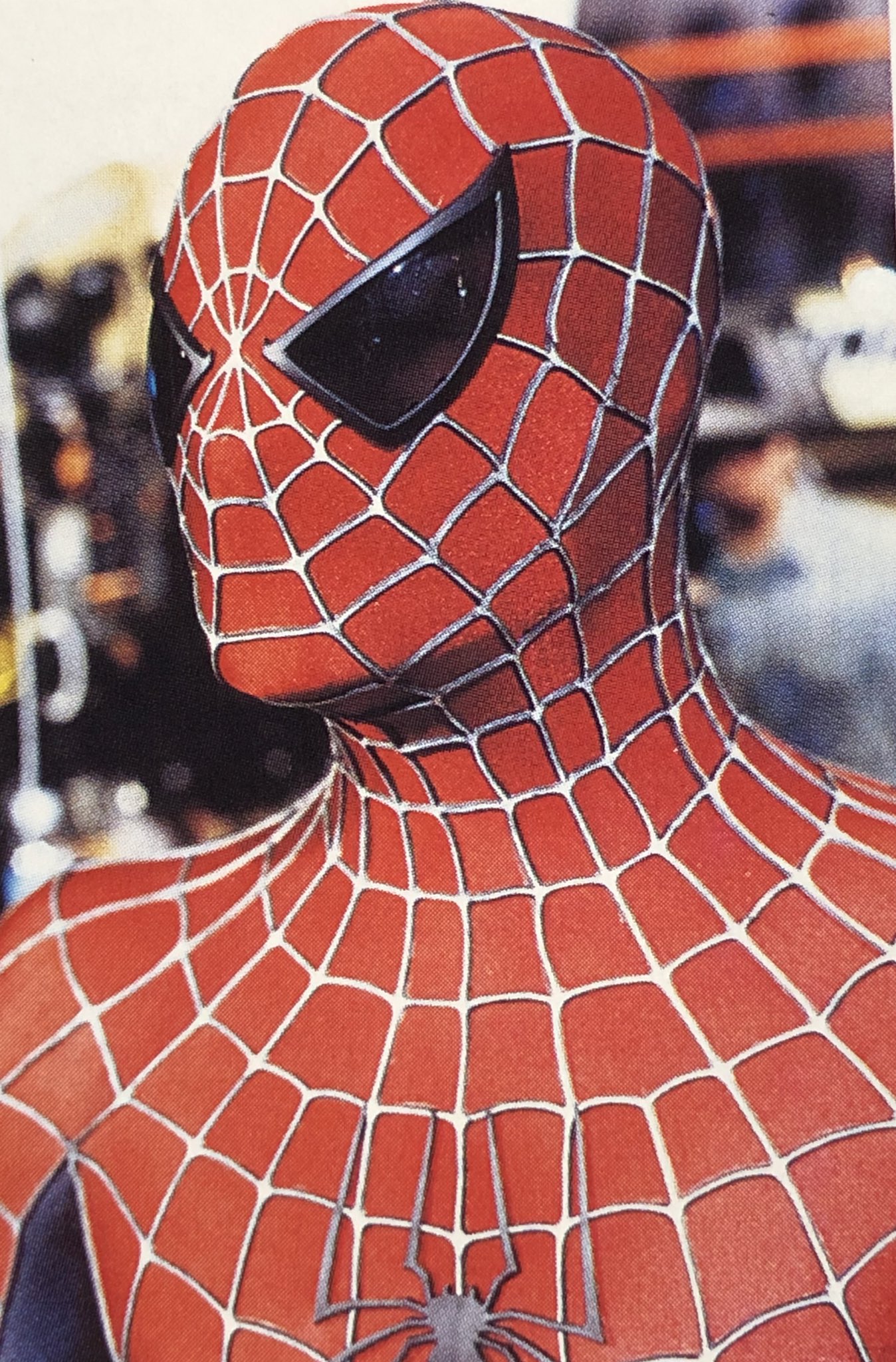 kande hjemmelevering polet All Things Raimi Spider-Man on Twitter: "Spider-Man (2002) Stuntman Mark  Wagner wearing an early version of the suit, sporting Oakley sunglass  eyepieces. These black eyepieces were abandoned in favor of the more