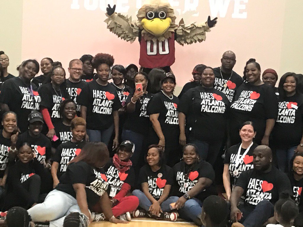 DRice_PE's tweet image. HAES ❤️ Atlanta Falcons!  Thanks Freddie for Falcons Friday@DRice_PE @PrinDSTaylor @APSCAO @Atldepsupt @TMunn_PLC