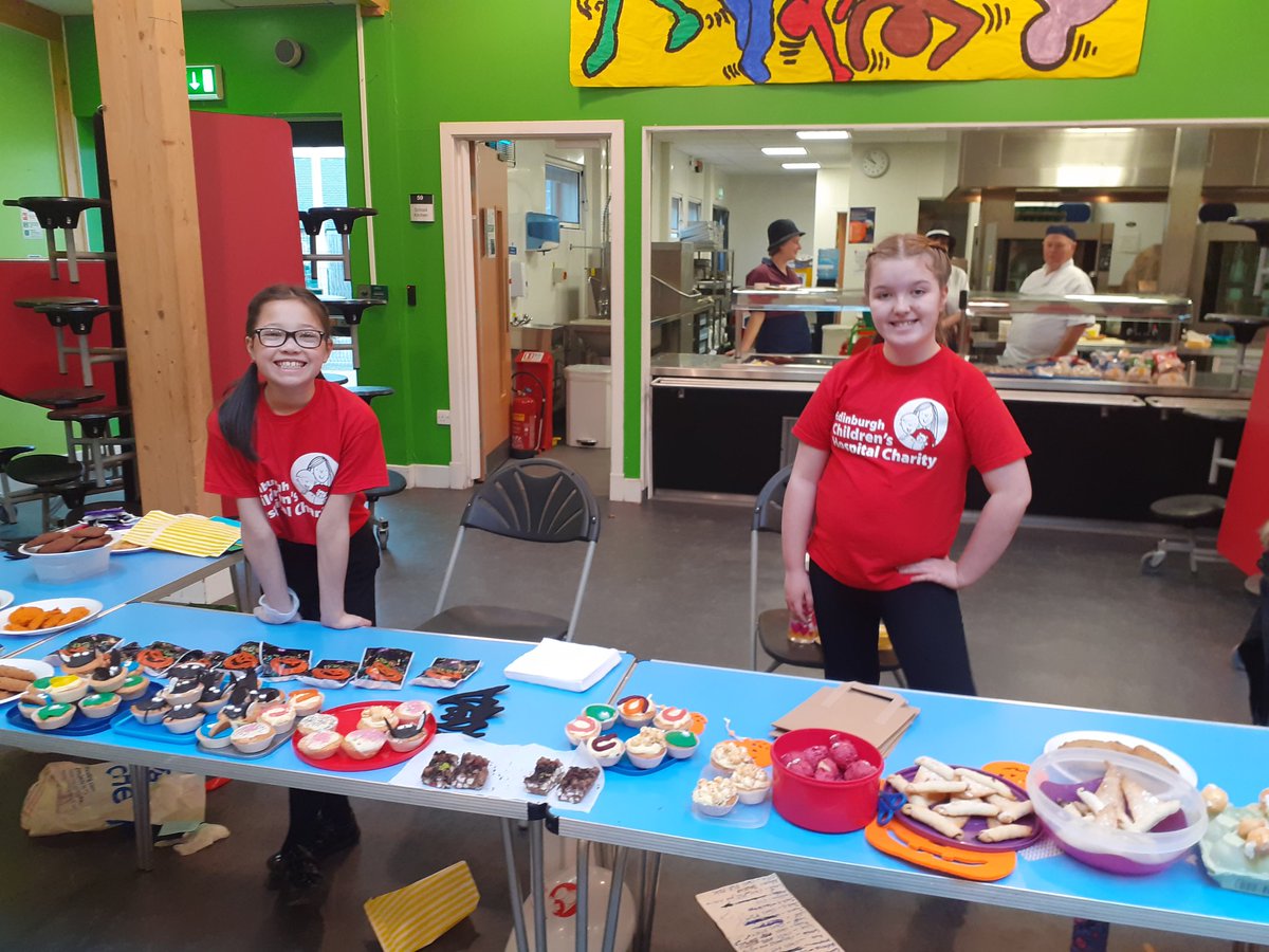 GillD32's tweet photo. Super proud of Rebecca and all her classmates for their bakesale today . They raised an impressive £241.35 for @echcharity which takes Rebecca's fundraising total to an outstanding £668.73 so far. 👏👏 @BurnbraeP6I @BurnbraePS @BurnbraeEarly @Mrsbee0607 https://t.co/FWAxarkCDX