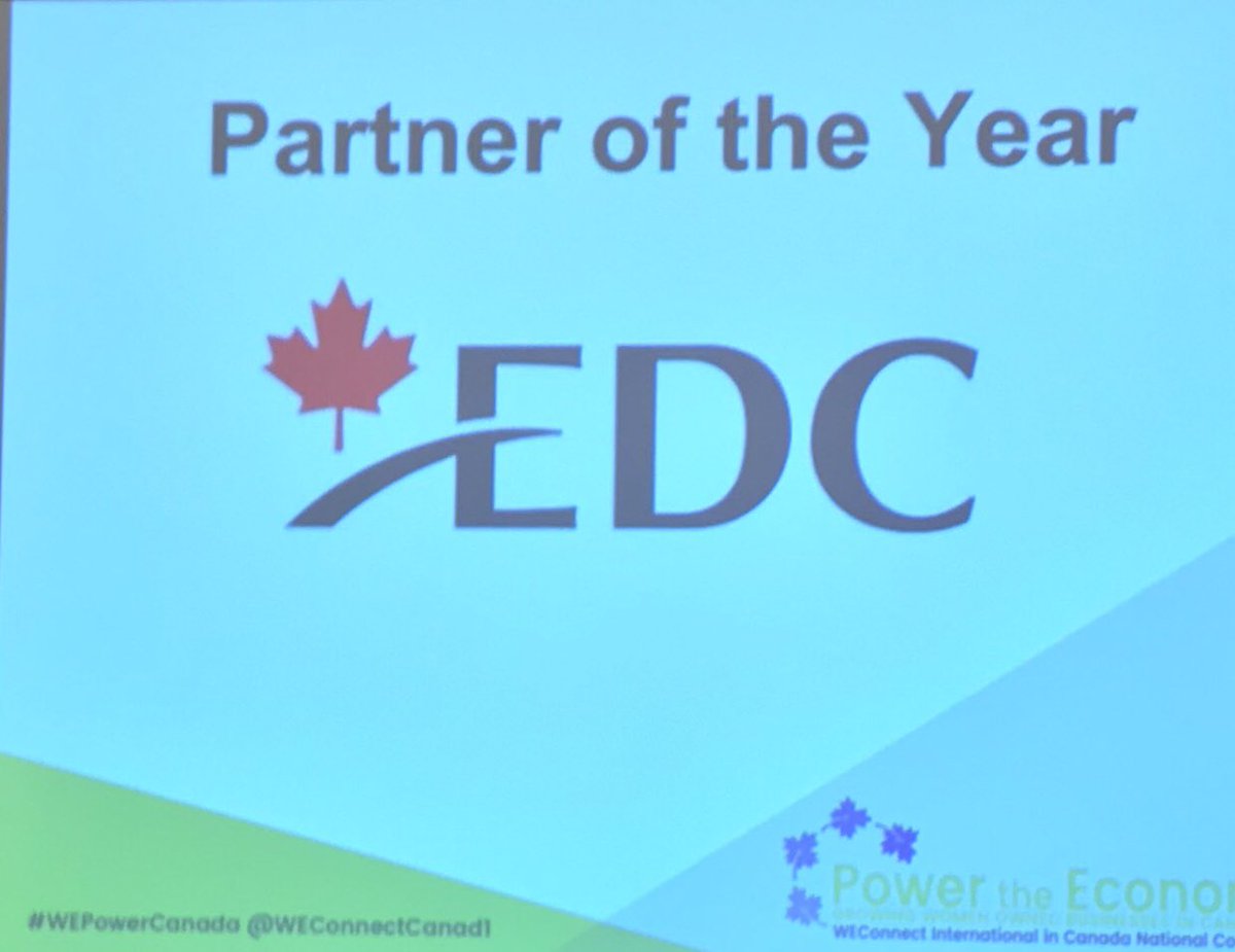 JennCooke_'s tweet photo. I was so proud to accept the @WEConnectCanad1 award for @ExportDevCanada Partner of the Year supporting diverse 🇨🇦entrepreneurs and supplier diversity. #EDC is committed to working with all our partners to support diverse Cdn businesses to go global and succeed. 🙏 https://t.co/6Kq6E1sy8M
