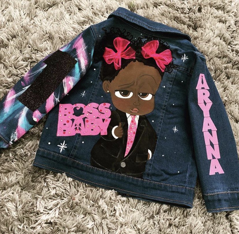 createamoon_'s tweet image. 𝑱𝒂𝒄𝒌𝒆𝒕𝒔:
Custom handpainted 🎨 GIRL Boss Baby jacket! 🍼💕💼👶🏾💕
(The “1” and “ARYANNA” are vinyl)
#bossbaby #acrylic #vinyl #customjacket #customized #custommade #custombossbaby #kidscustomjacket #bossbabybirthday #girlbossbaby #disney #bossbabytheme #bossbabygirl