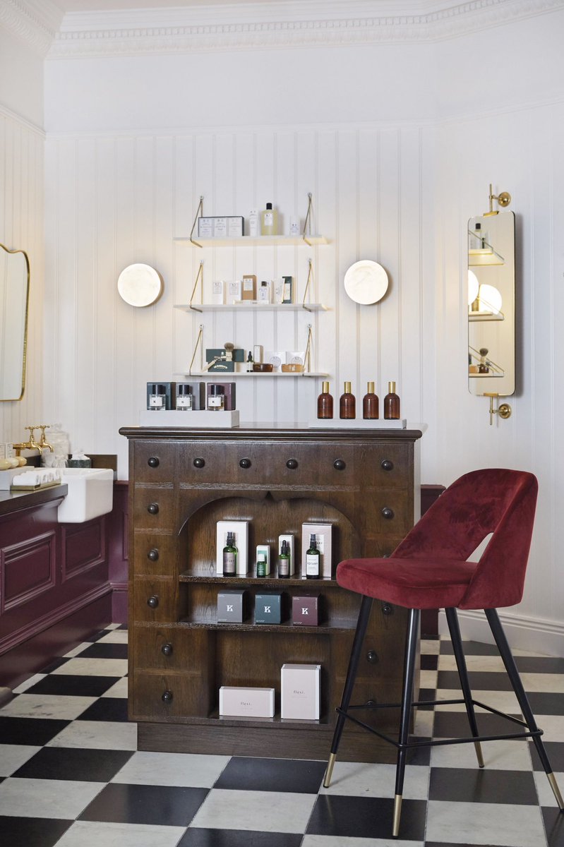 Gleneagleshotel's tweet photo. What hotel built in the 1920s would be complete without a beauty boutique? ✨ Filled with handpicked luxury brands, The Cabinet is our one-stop-shop for treating yourself to a special piece for your bathroom cabinet at home🧴💅 Head to our Instagram Stories for more! #LoveGlen https://t.co/yNeDfRov1d