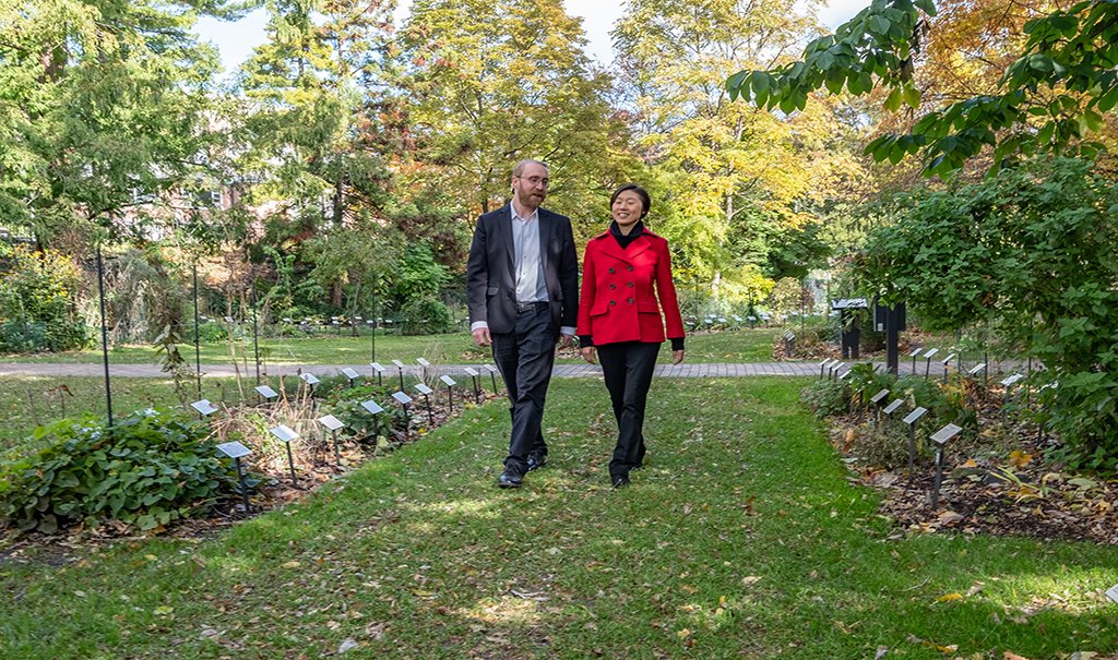#MSU scientists are the first to use solar technology to detect and fight cancer cells. go.msu.edu/xRP