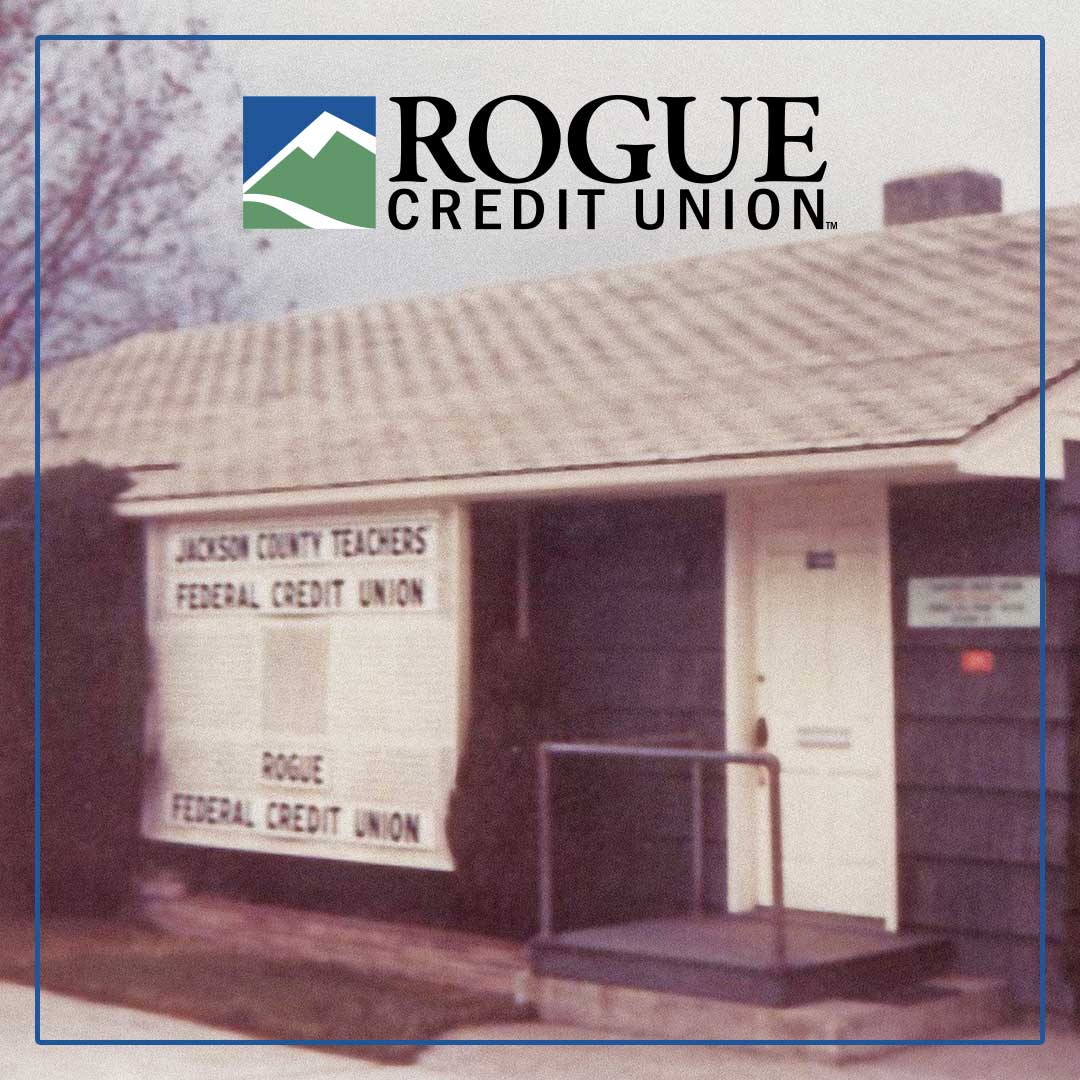 RogueCU1956's tweet photo. #OTD in 1956, a group of teachers signed their names to a charter application in a cafeteria at Jefferson Elementary School to form the Jackson County Teachers Federal Credit Union.
#FBF #History #RogueCreditUnion https://t.co/RETbxxq6ik