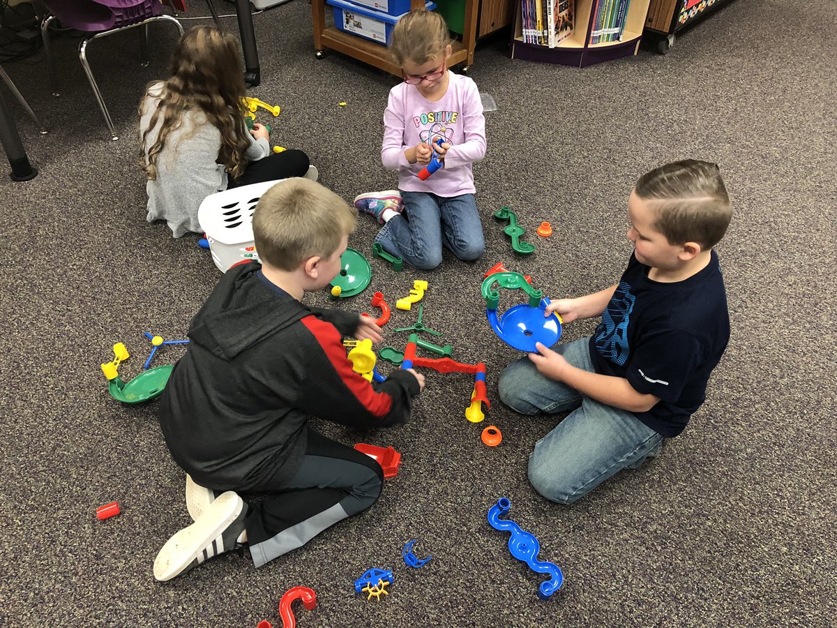 PalermoLibrary tweet media