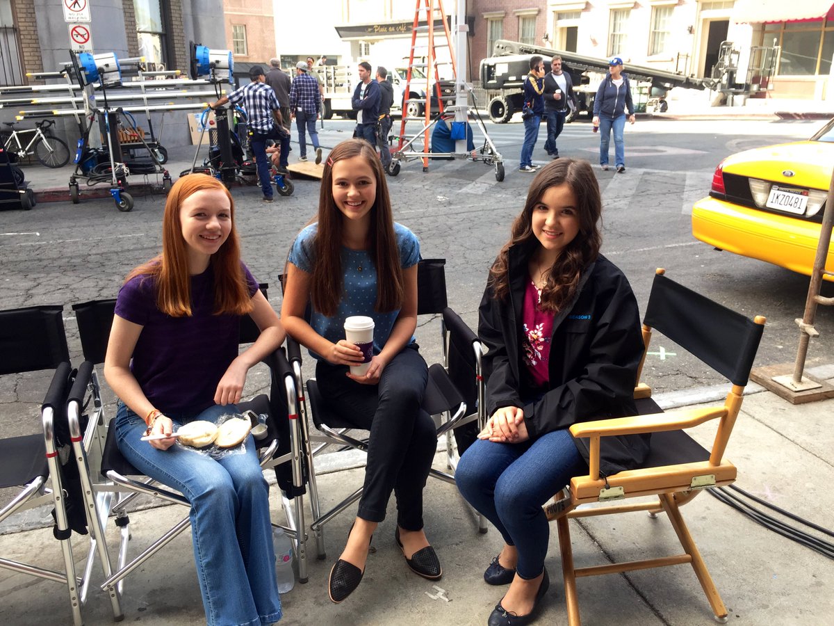 OliviaSanabia's tweet image. Watch the new #JustAddMagic special on @PrimeVideo NOW 💫
Love my #JAMFAM