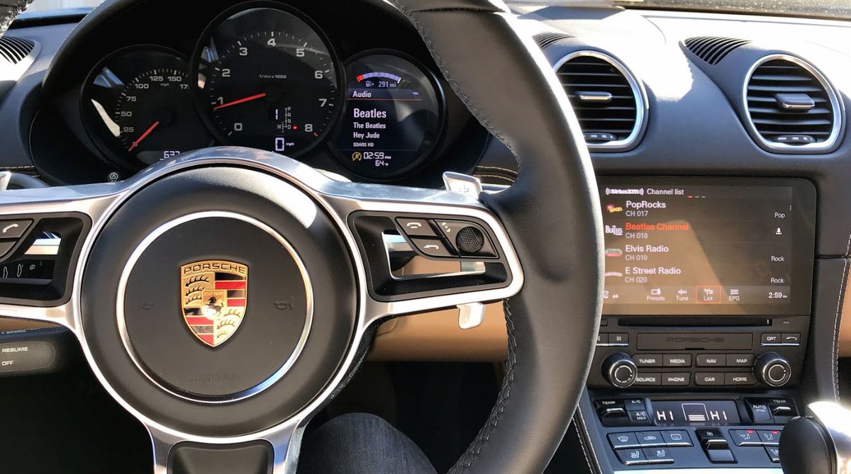 Drive_Flow's tweet photo. What ride would you want to flip into this weekend with a Drive Flow membership? Porsche, Audi, Range Rover, or Corvette? You could spend the weekend in any of these for one monthly fee. Learn more at https://t.co/ms3h3xGkT4
. . .
#driveflow #wsnc #raleigh #myws https://t.co/DFMHwhfAIm