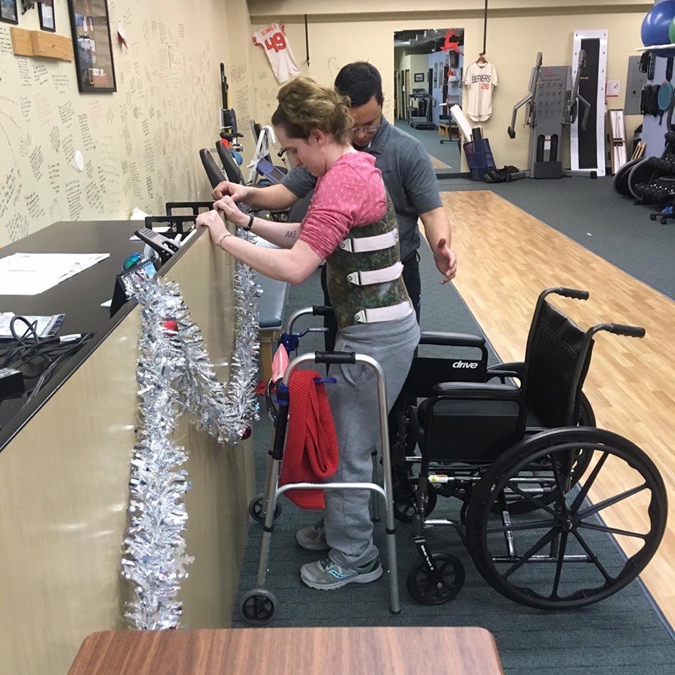 kennedyihawkins's tweet photo. Healthcare can be challenging. Meet Emily. Emily fell 60' in a climbing accident fracturing her spine. She was told she may never walk again. After a lot of hard work, Emily is not only walking but running again. Healthcare w/its challenges is still a great field #ptnorthwest https://t.co/4mbTqyoLT3
