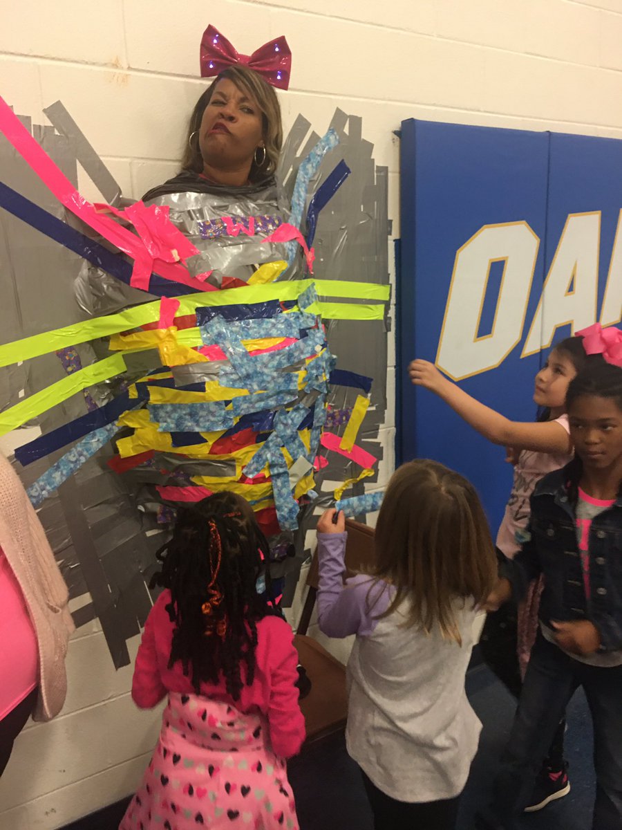 bradybrainiacs's tweet photo. Taping the principal for a good cause!!! She’s a brave soul!!! @bradybrainiacs @OESrockSTARS @suptking https://t.co/QlQYxjhtov