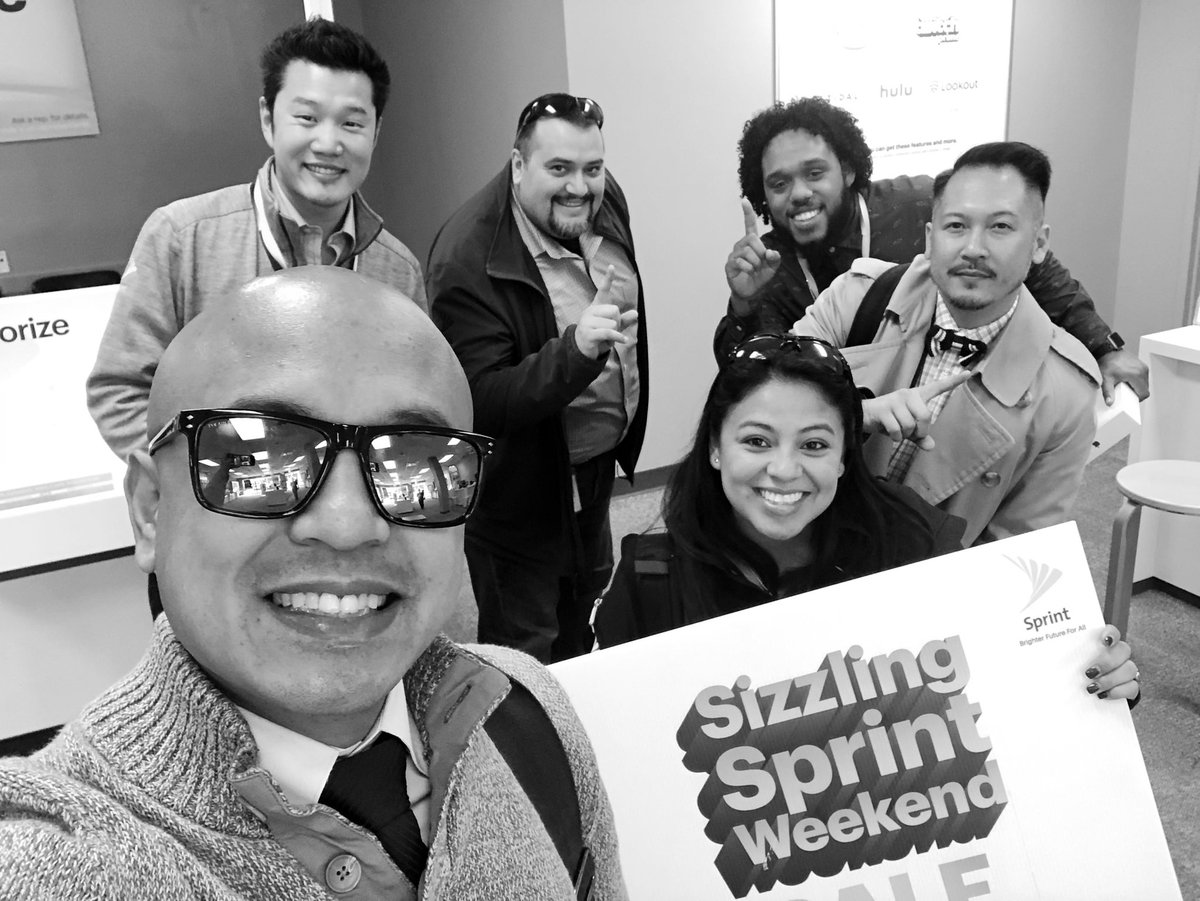 RDMBeasts's tweet photo. Guess what?! It’s so spicy today in Spicy’s District. CL has been on the move and it’s still early. Oh and there will be some “Juicy” deals on the way. :) Let’s go Young and Shaq!!!
#6+Juicy #WCCforBiz #Spicy #SizzlingWeekend https://t.co/1ursZ5sNbP