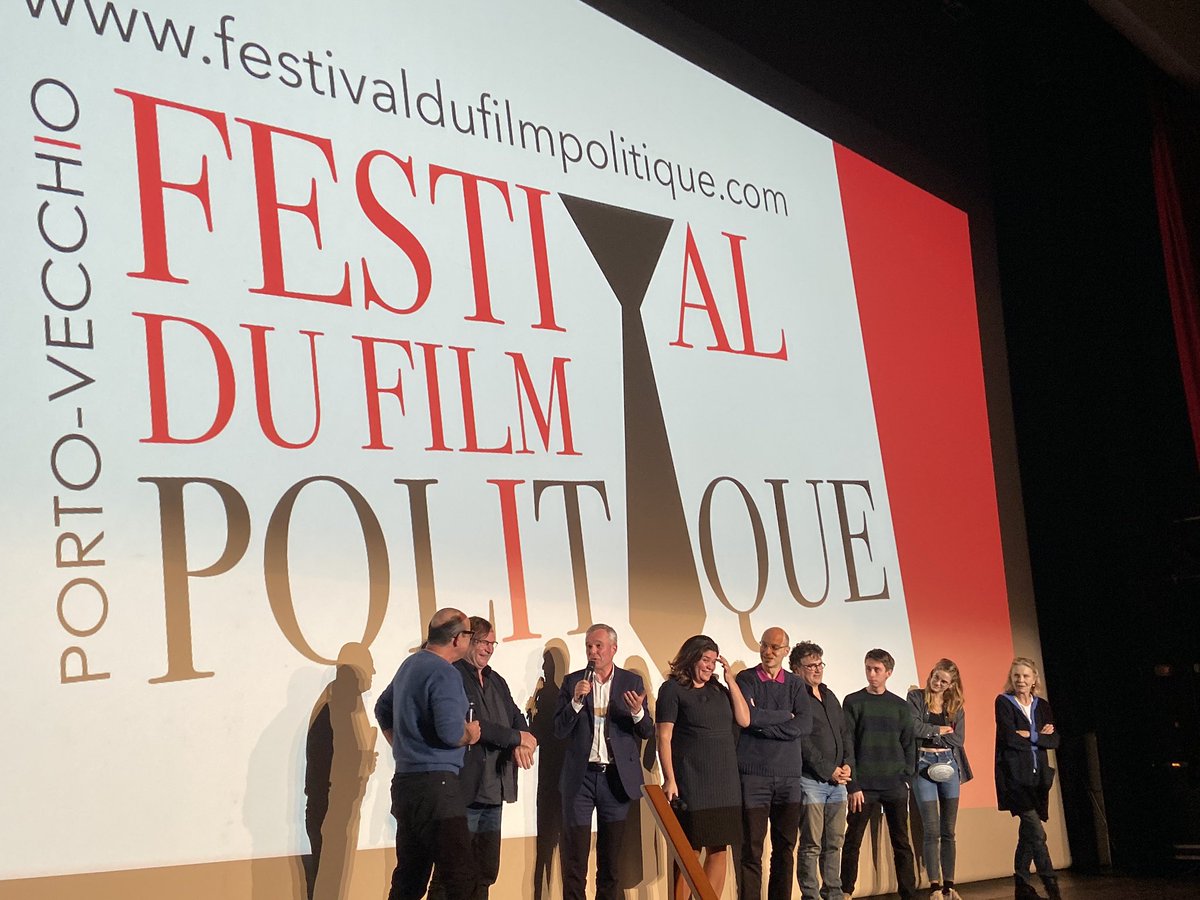 Le #jury 2019 du #FestivalFilmPolitique s’est réuni sur scène pour ce #jour2 avant la diffusion du film en compétition #Freedom de Rodd Rathjen #MartheKeller <a href="/francoisrollin/">rollin</a> <a href="/FdeRugy/">François de Rugy</a> <a href="/RaquelGarridoFr/">Raquel Garrido</a> <a href="/Werbernard/">Bernard Werber</a> <a href="/PatrickPelloux/">Patrick Pelloux</a> #NathanAmbrosioni #NoemieSchmidt