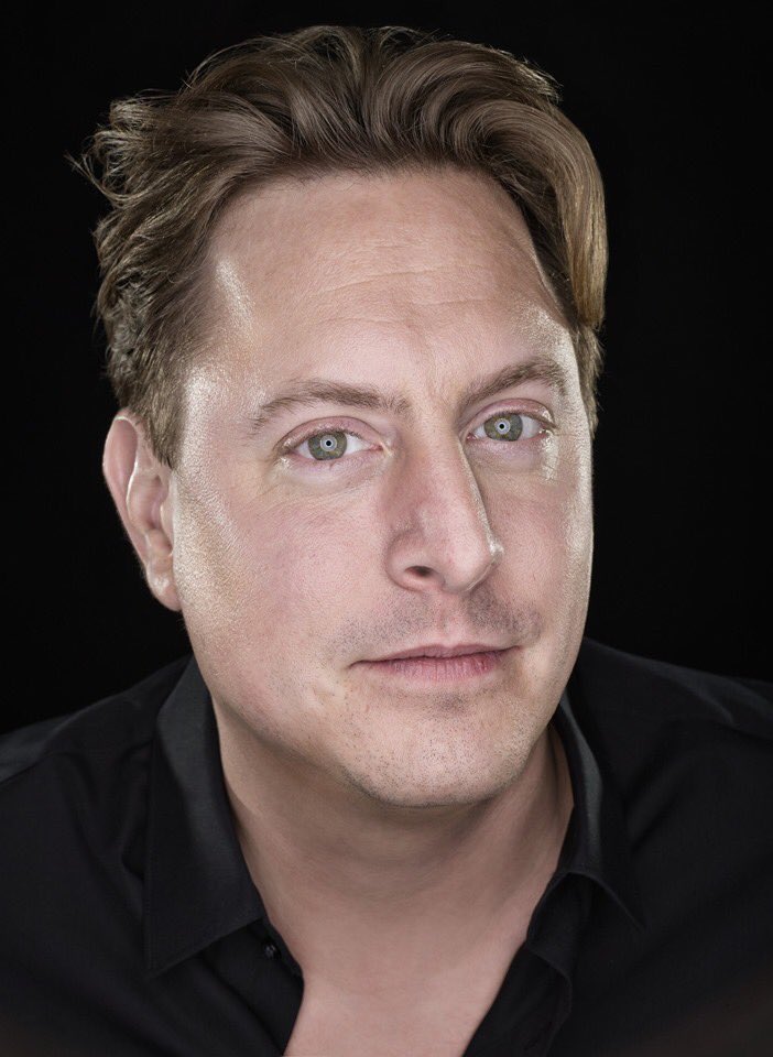 Tomorrow, Saturday, October 26th, 7:30pm at <a href="/HerbstTheatre/">HerbstTheatre</a>! <a href="/JasonVieaux/">Jason Vieaux</a> playing various eclectic program! omniconcerts.com/concert-calend…