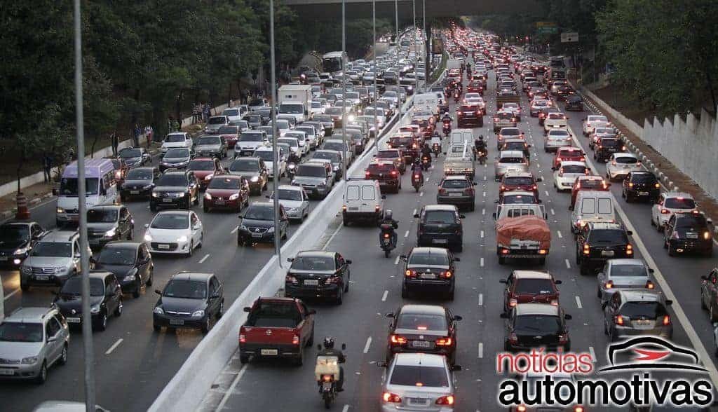 automotivas's tweet photo. São Paulo: motorista sem infração terá até 15% de desconto no IPVA https://t.co/v28M95LfMP https://t.co/trht5b6DSc