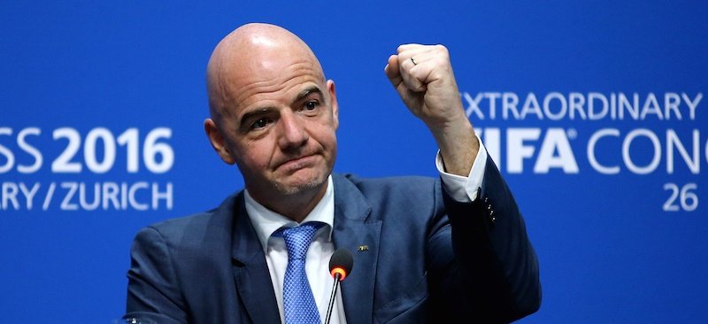 TorresFemminile's tweet photo. 🔴🔵 Il Presidente della #FIFA Gianni #Infantino ha dichiarato che nei prossimi 4️⃣ anni verrà investito 1️⃣ miliardo di euro per il calcio femminile. Una buona notizia per il movimento nazionale ed internazionale 👏🏻👏🏻

📝: https://t.co/RR2q8z5wr4

#BornToFight ❤💙 https://t.co/Fm5QszQgl3