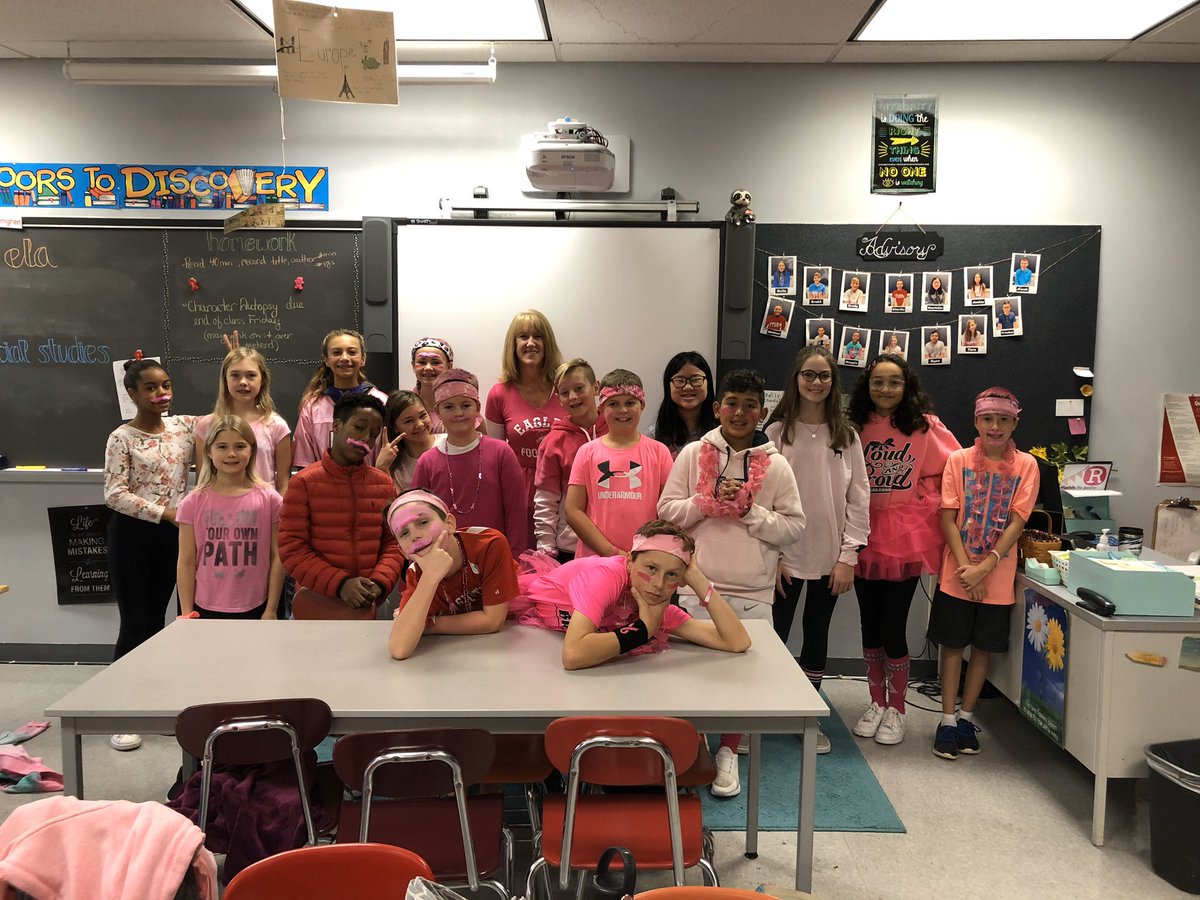 TeamIntegrity5's tweet photo. PINK OUT 2019!!! @JenWevodau @SASD_IC https://t.co/HbcHOfZTc3