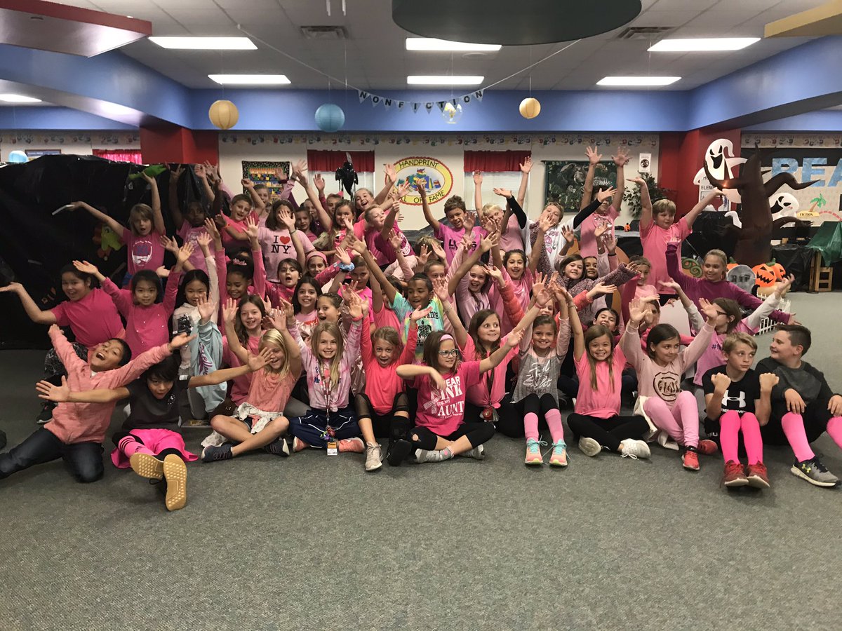 DeWittKristal's tweet photo. Pinked Out 4th graders at HLES! @Lesliemdurst @AmyMorgan622 @Supt_comalisd https://t.co/y4gzOx8N4x