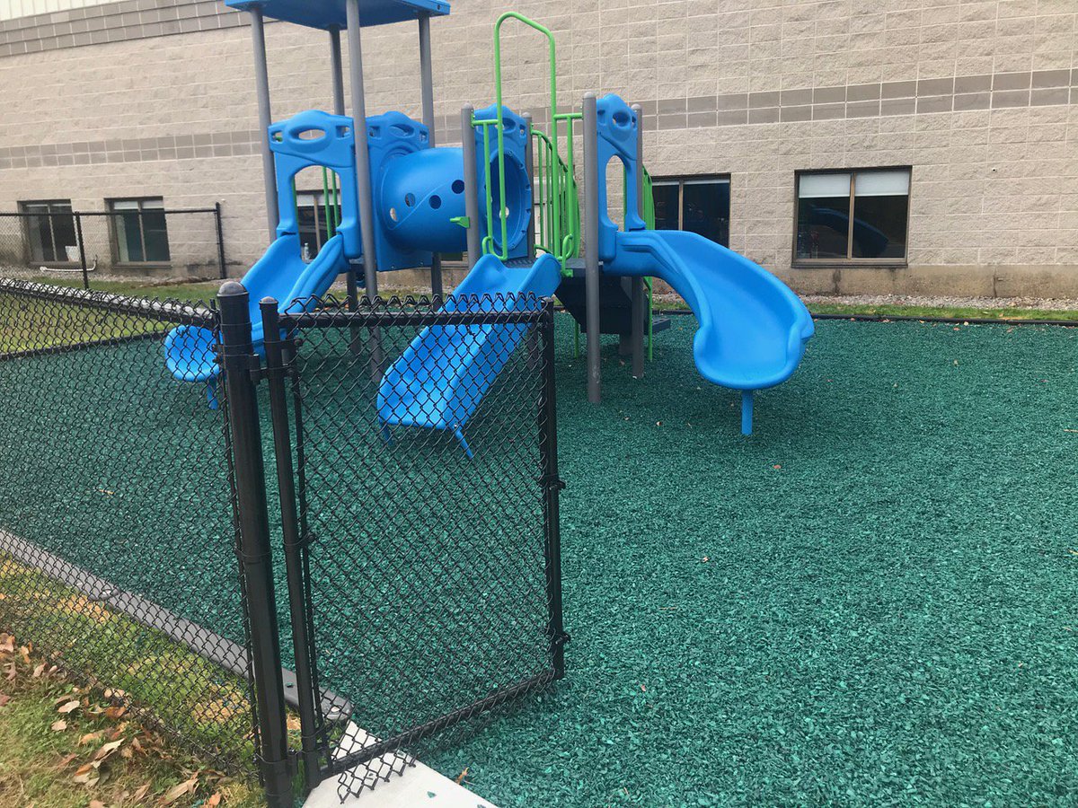 gbchapel's tweet photo. The playground is open and ready to go! We are so thankful for this new outdoor opportunity. https://t.co/4BpLVh6bqp