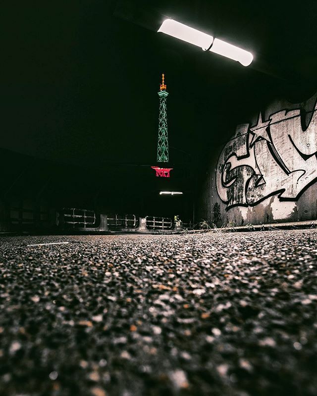 Moody Berlin ... happy Weekend.... #canondeutschland #berlin#funkturm #berlino #moodytoning ift.tt/2ohHnxF