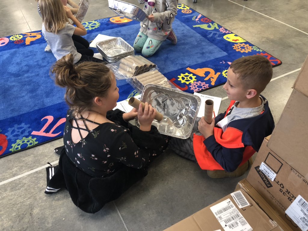 sproutsinsecond's tweet photo. Today, the Sprouts got to experience life as a bat in our brand new Makerspace! We used echolocation and night vision, watched live streams from the Bat World Sanctuary, and ate yummy fruit snacks. We even had a special guest: Mr. Lacey! #EdgewoodProud @EdgewoodPrimary https://t.co/VQeJt3UEqu