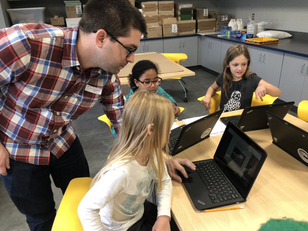 Today, the Sprouts got to experience life as a bat in our brand new Makerspace! We used echolocation and night vision, watched live streams from the Bat World Sanctuary, and ate yummy fruit snacks. We even had a special guest: Mr. Lacey! #EdgewoodProud <a href="/EdgewoodPrimary/">Edgewood Primary</a>