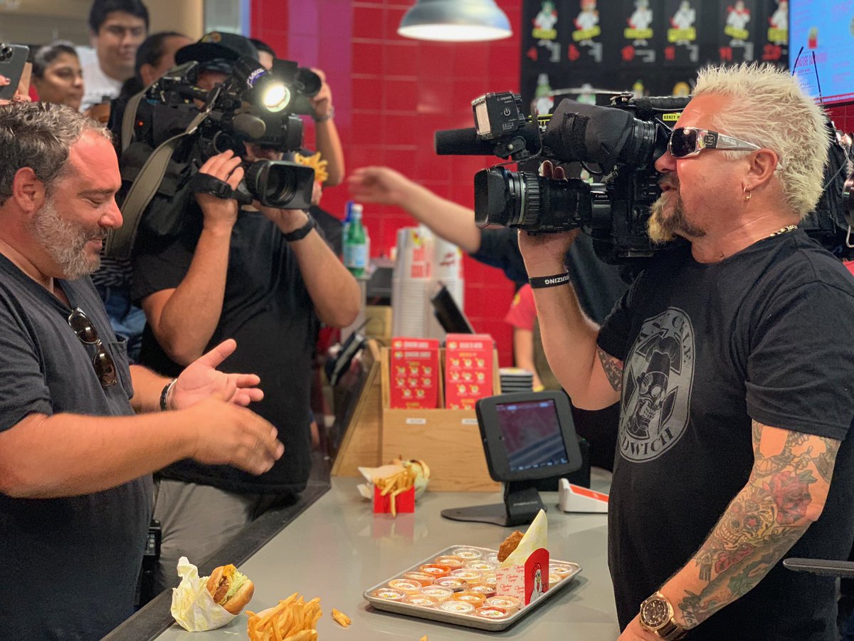 chickenguy's tweet photo. Today was pronounced as “Guy Fieri Day” as we cut the ribbon for grand opening of #ChickenGuy Aventura, FL! 

Did you hear, we’re expanding in Miami Early 2020! Bring on the #bossofsauce #flavortown, South Florida! https://t.co/b8cke9r2s2