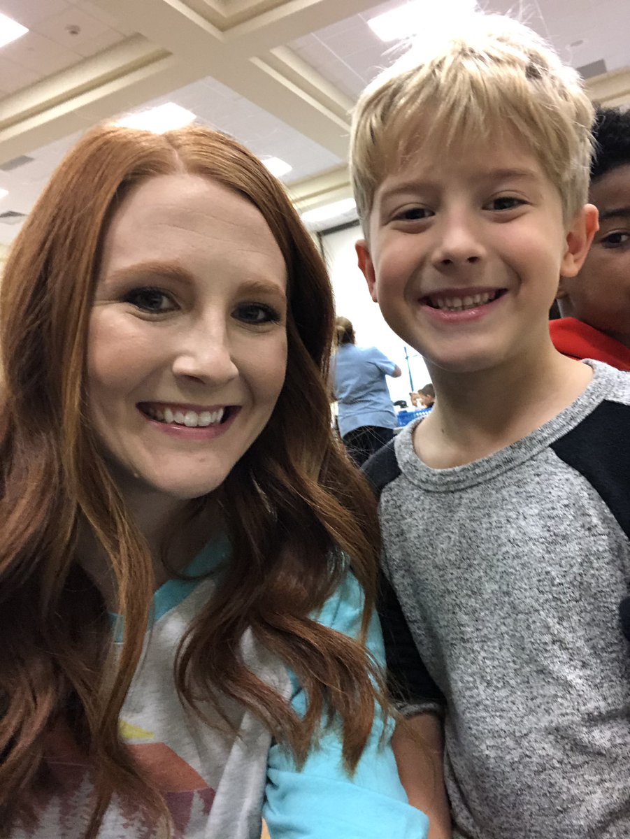 MsPlucheck's tweet photo. These kids will forever have my heart!! Miss them and teaching ❤️ I surprised my fellow students at lunch today! https://t.co/r18SCBBSGm