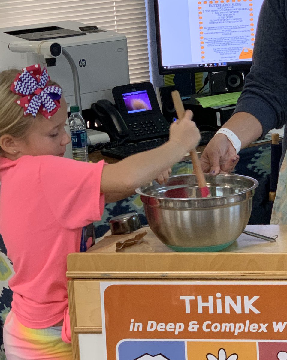 JCPrice331's tweet image. Students used their 5 senses to investigate pumpkins this week!! We discussed adjectives, grouping &amp;amp; counting by tens, measuring, and teamwork!! @FairOaksRanchES