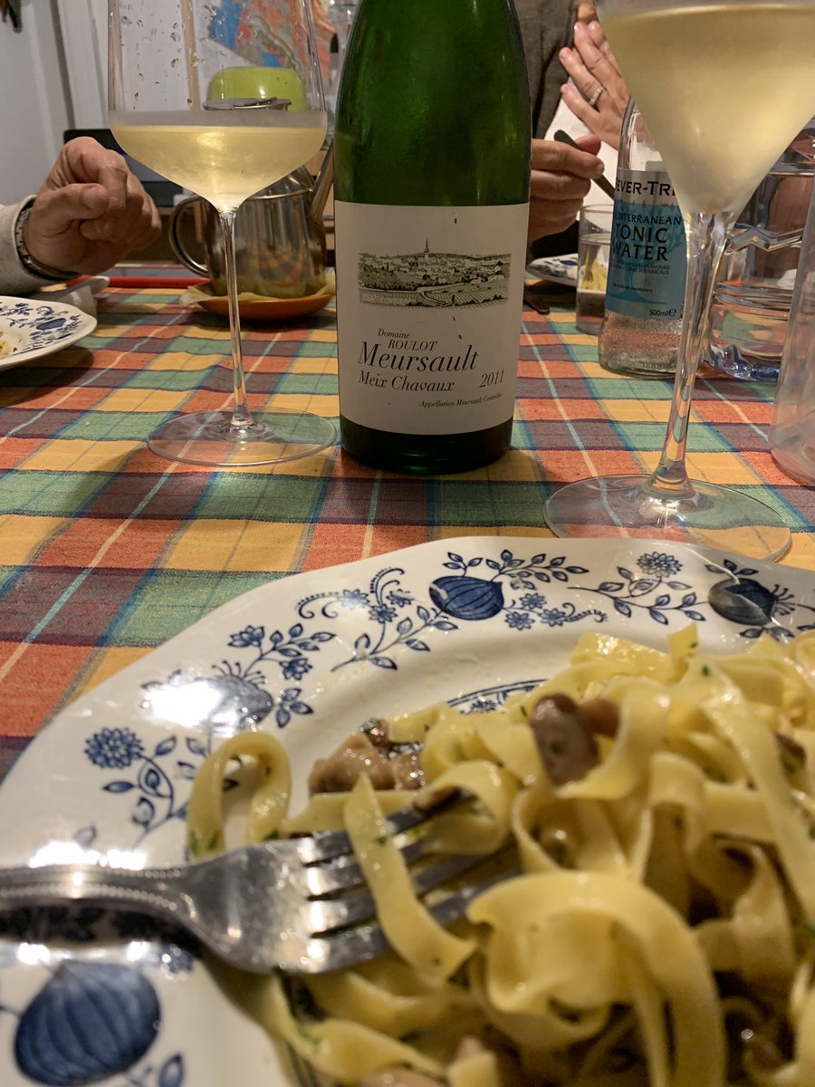 millerstiller's tweet photo. Such a joyful drink! This #meursault from #Roulot really had it all: triumph of scents, triumph of notes. Harmonious balance, long, gently noticeable oak, pear, lemon curd, slightly reduced and still with a lot to express. Can easily say #myperfectdrink (with porcini tagliatelle) https://t.co/iQ2T5TjImN