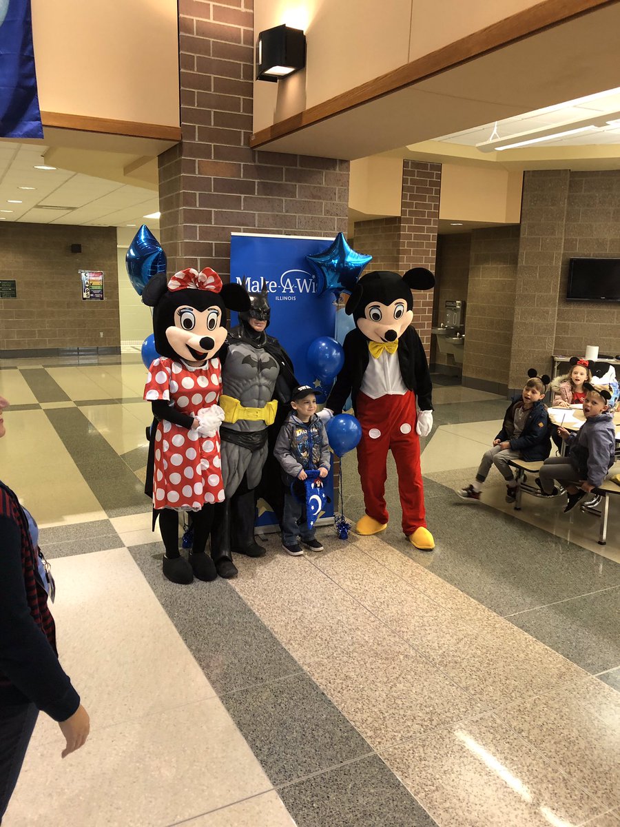 Thank you to the Will County Sheriff’s and Homer fire department for their help with granting a wish for one of our student!! <a href="/Homer33c/">Homer CCSD 33C</a>